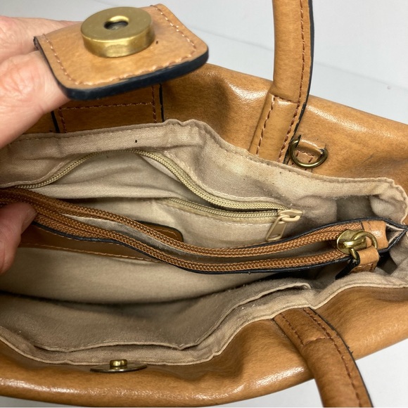Vintage Relic By Fossil Shoulder Bag Tan Woven Leather 11x8" - Picture 16 of 16